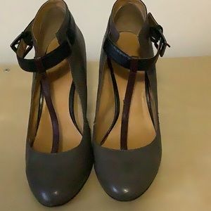 Nine West heels. Grey and burgundy.